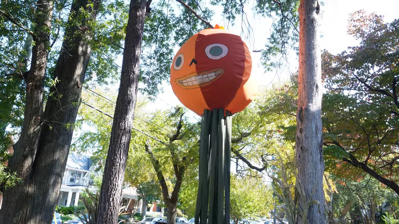 Enoch from "Over the Garden Wall" has been recreated using a beach ball and fabric.